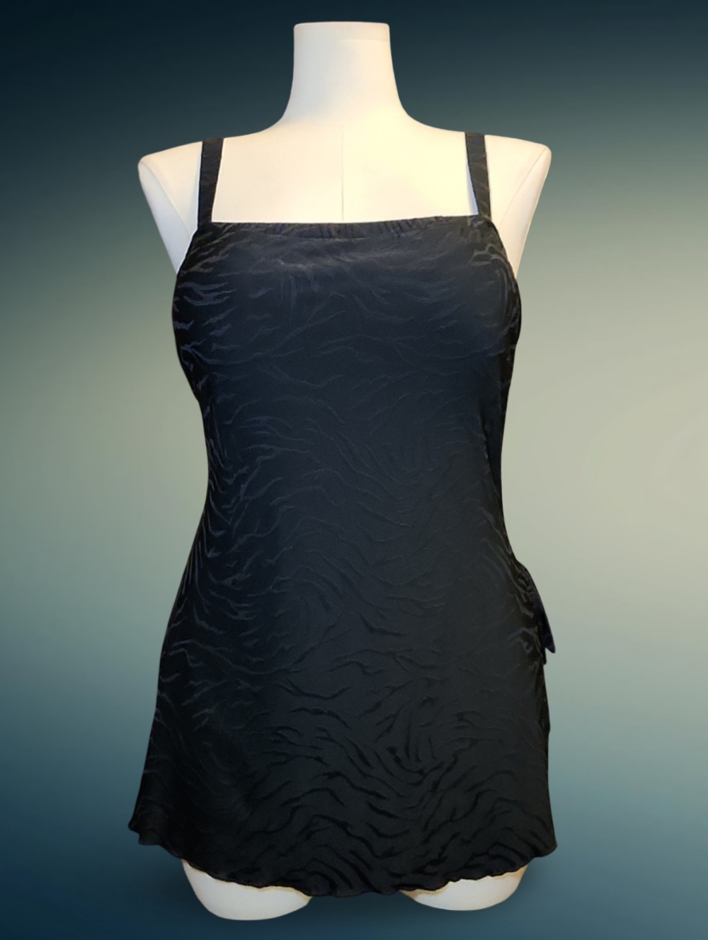 Maxine of Hollywood Black One Piece Swimsuit 18 Animal Print Textured Wide Strap